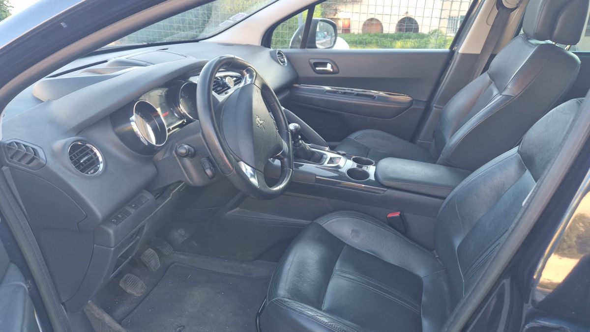 Peugeot 3008 1.6 THP 150 ch Allure – 2014 – 159 831 km – Toit panoramique